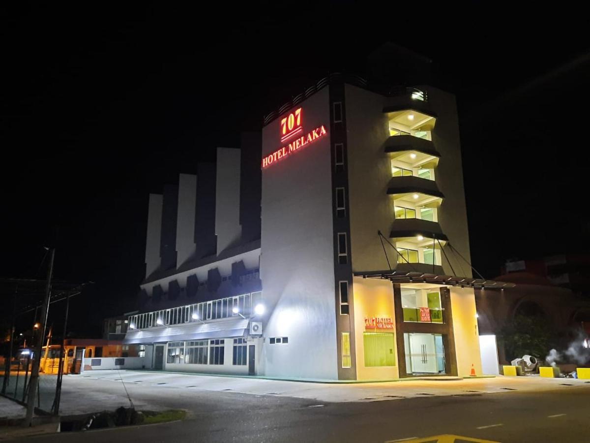 707 Hotel Melaka Eksteriør billede