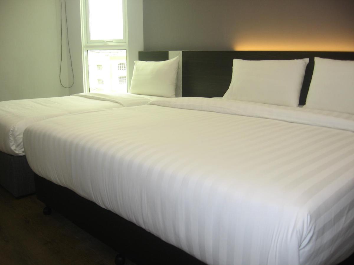707 Hotel Melaka Eksteriør billede