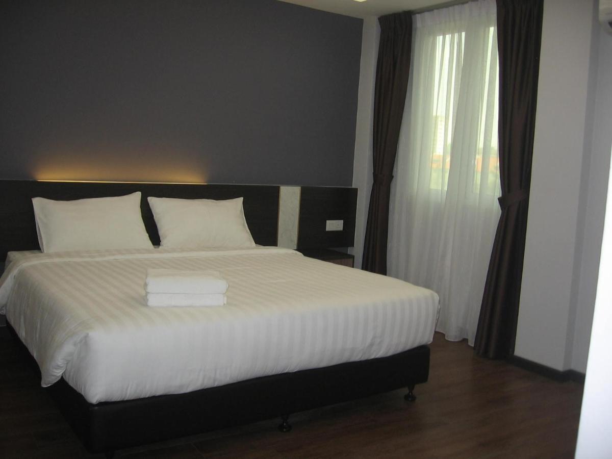707 Hotel Melaka Eksteriør billede